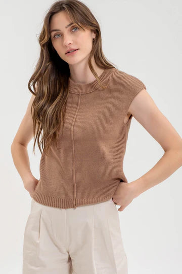 SLEEVELESS CREWNECK SWEATER KNIT TOP