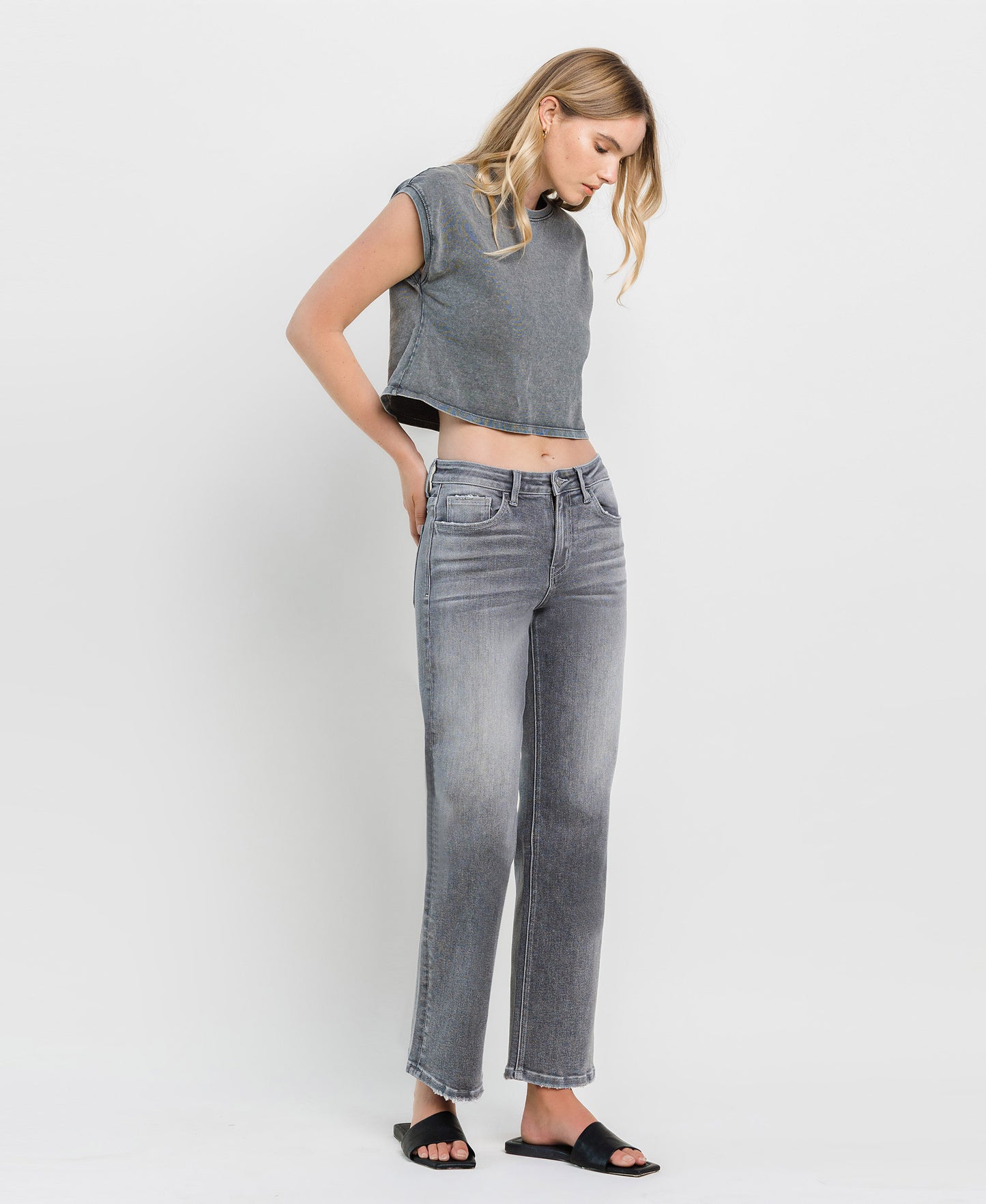 HIGH RISE SLIM WIDE JEANS