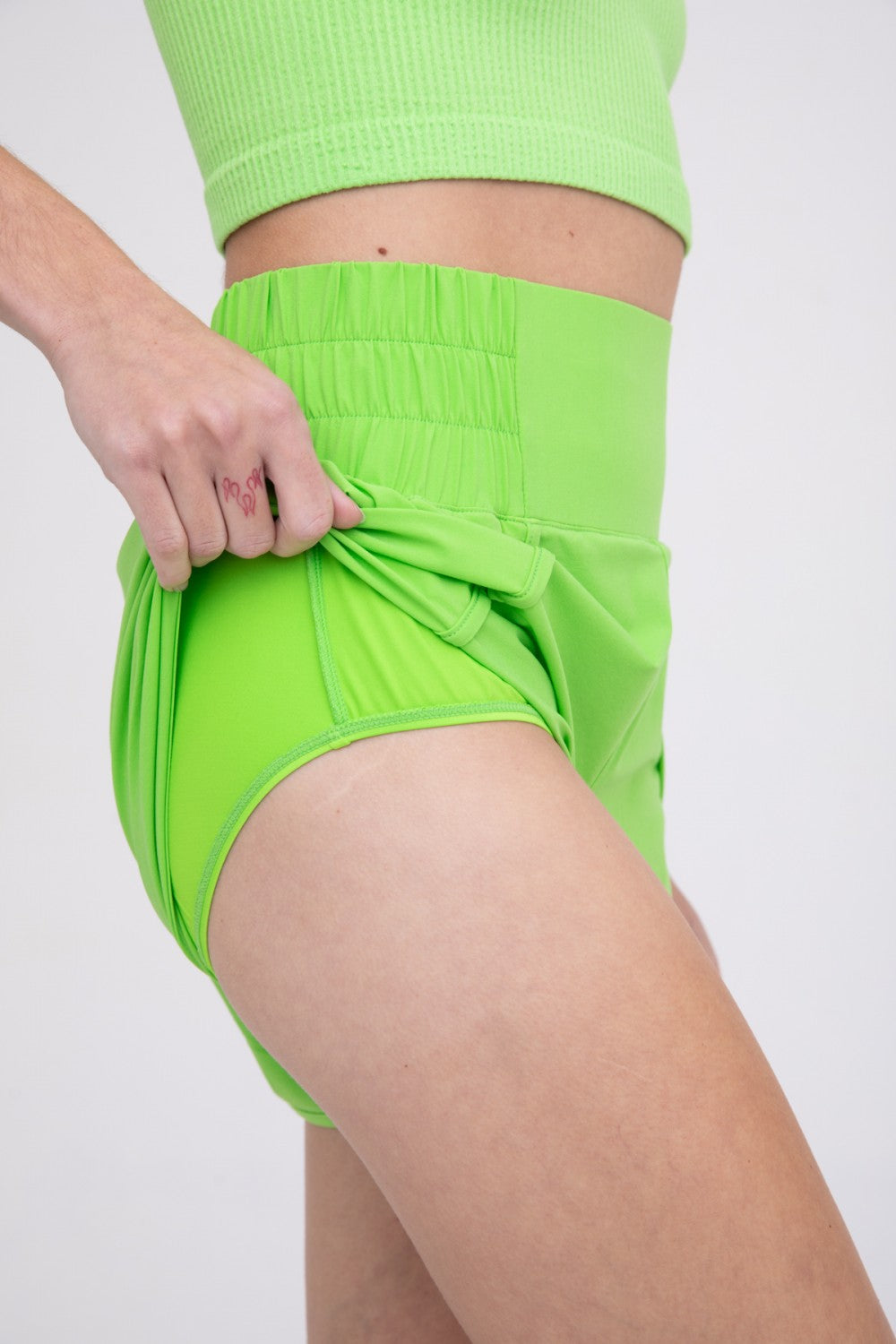 Highwaist Athleisure Split Shorts