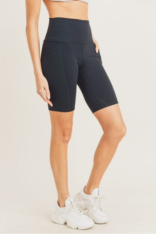 Tapered Band Essential Biker Shorts